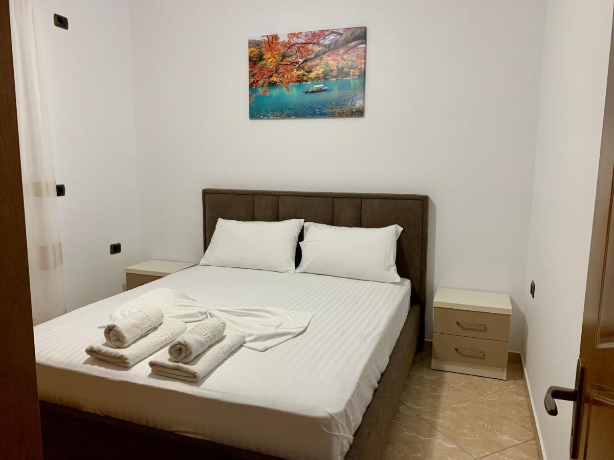 Bardhi Apts Sarande Bagian luar foto