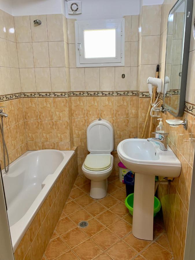 Bardhi Apts Sarande Bagian luar foto