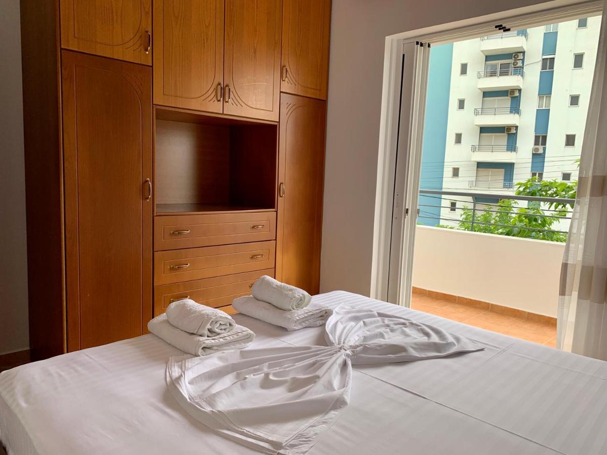 Bardhi Apts Sarande Bagian luar foto