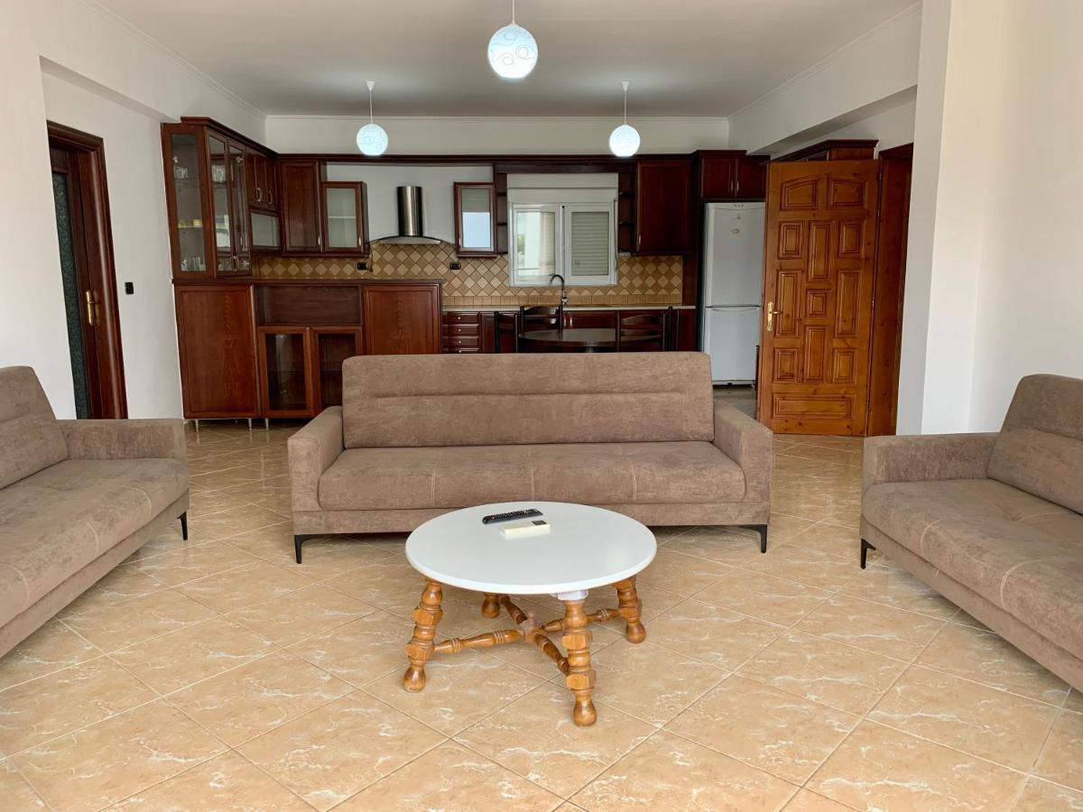 Bardhi Apts Sarande Bagian luar foto